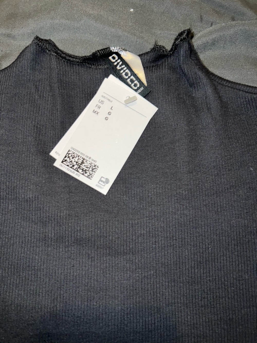 Divided Black Ribbed Mock Neck Tank - Picture 2 of 2
